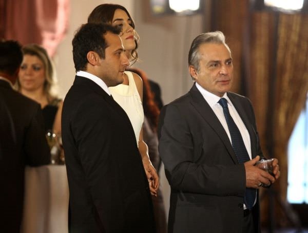 Ezel 1.Bölüm DEMOTRACK - YouTube