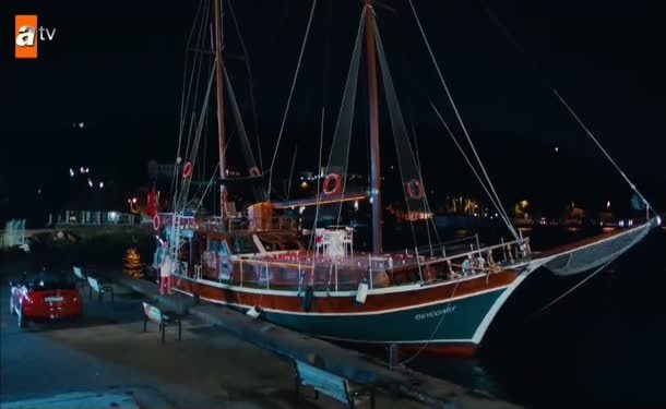 Tarık, Mona’sına kavuştu!