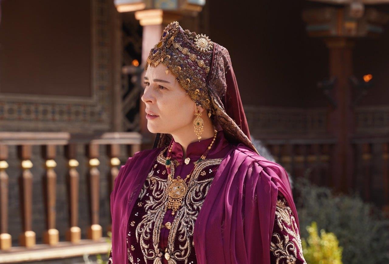 Zirvenin sahibi 4 Ekim'de dönüyor 