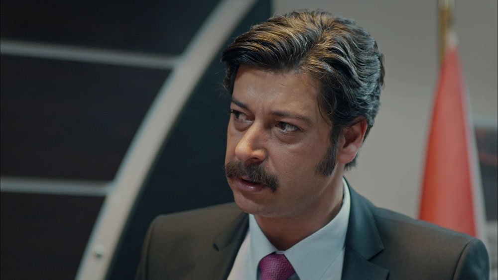 Kertenkele 29. bölüm replik galerisi