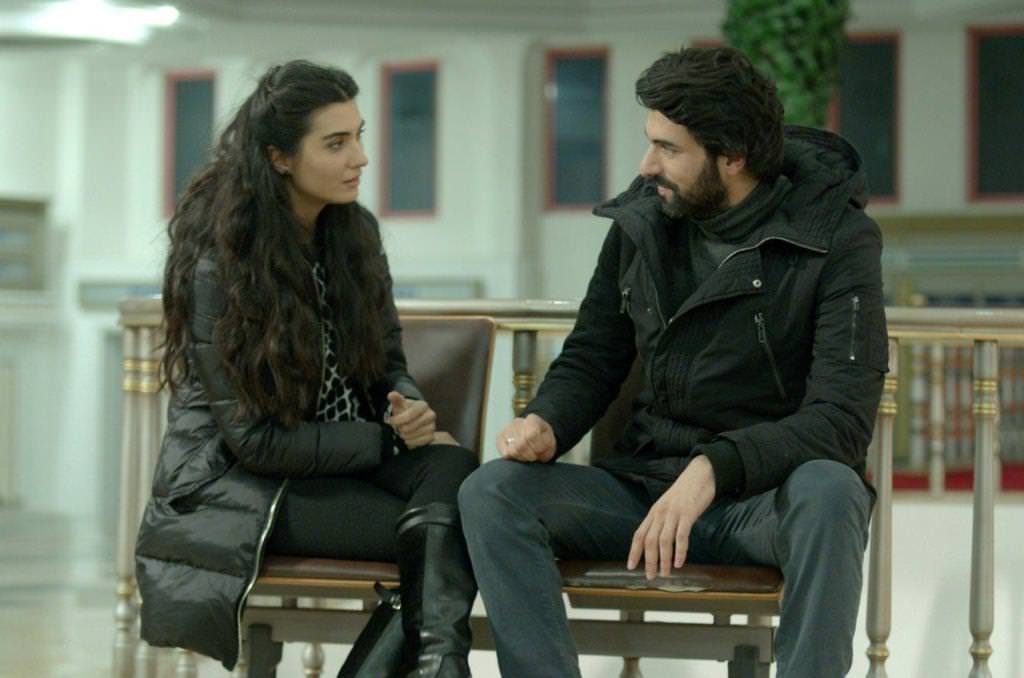 Ömer, ağabeyini sildi! 33.bölüm fotogaleri