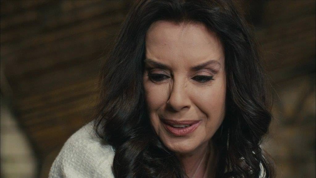 Aileyi Sarsacak Karar… 18. bölüm fotogaleri