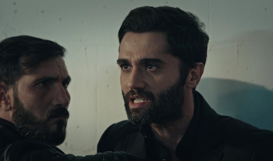 eskiya-dunyaya-hukumdar-olmaz