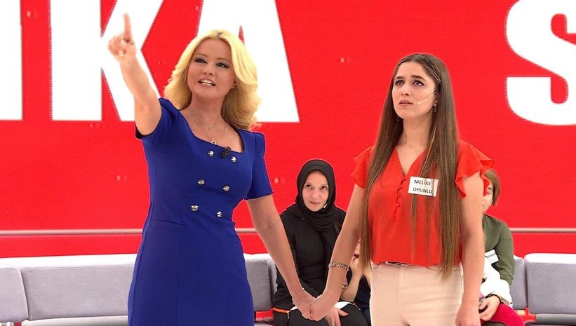 muge-anli-ile-tatli-sert