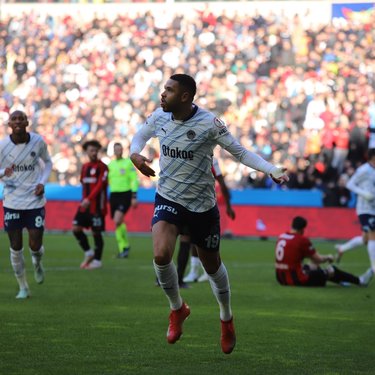 Fenerbahçe çeyrek finale yükseldi