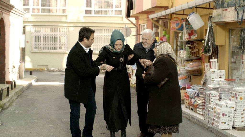 Huzur Sokağı 25.bölüm fotoğrafları