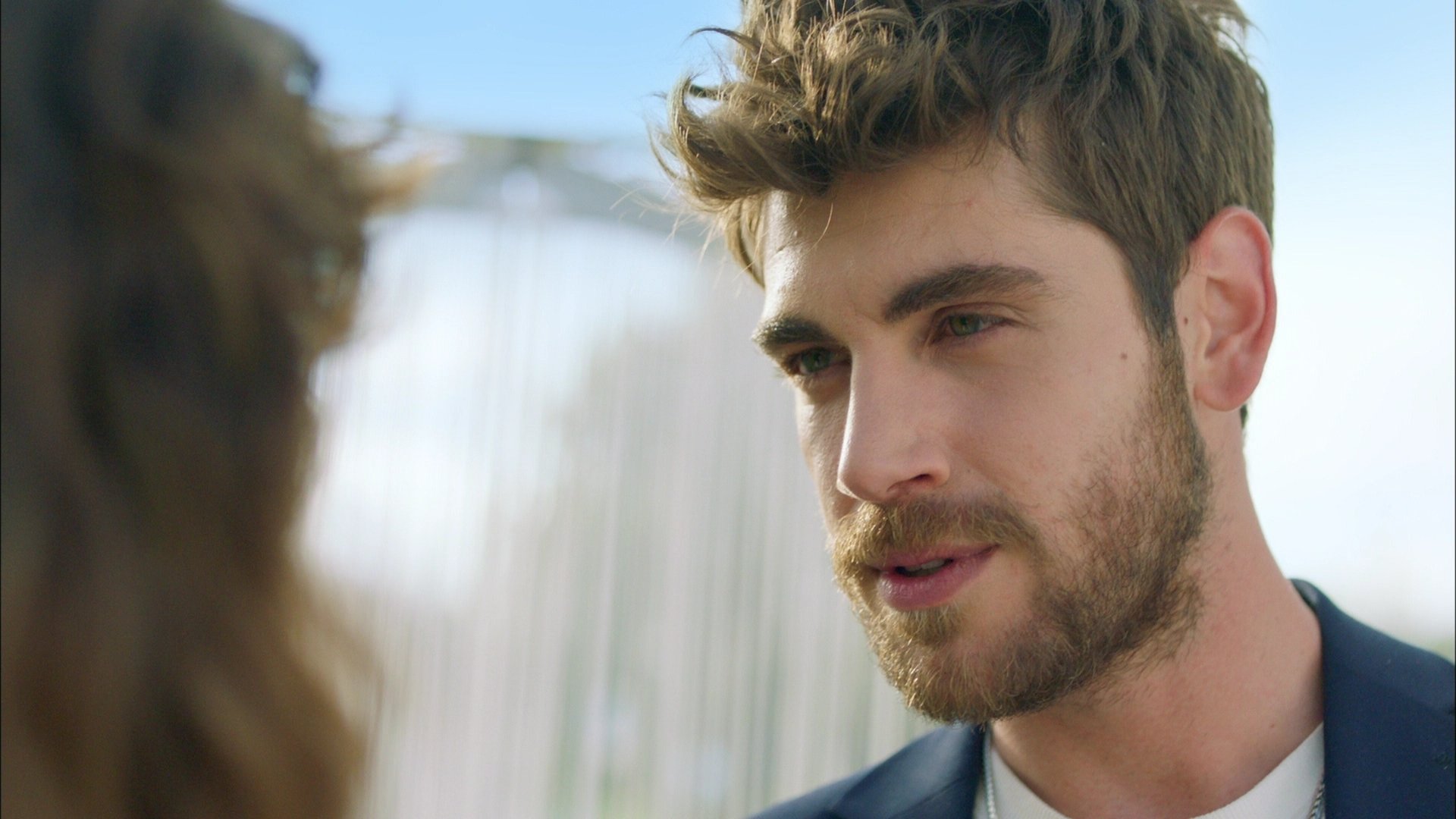 Vermem Seni Ellere'de düğün telaşı