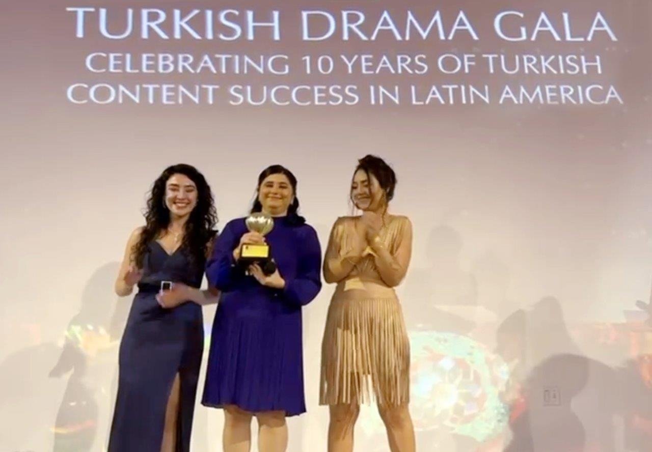 Amerika'da düzenlenen Turkish Drama Gala Gecesi'ne atv damgasını vurdu