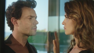 Altın Kafes dizisi konusu nedir?