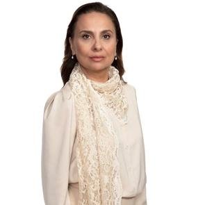 Vermem Seni Ellere | Kadro | Emine