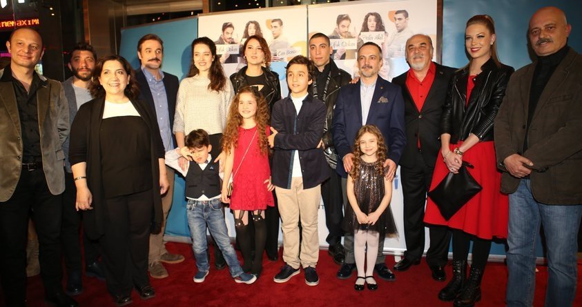 Aile İşi'nin ilk bölümünü tüm ekip birarada izledi!