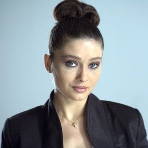Nurgül Yeşilçay kimdir? Nurgül Yeşilçay Biyografisi