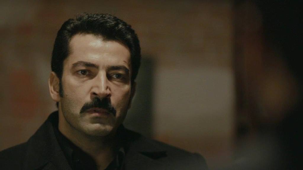 Mahir için zor sınav. 93. bölüm fotogaleri