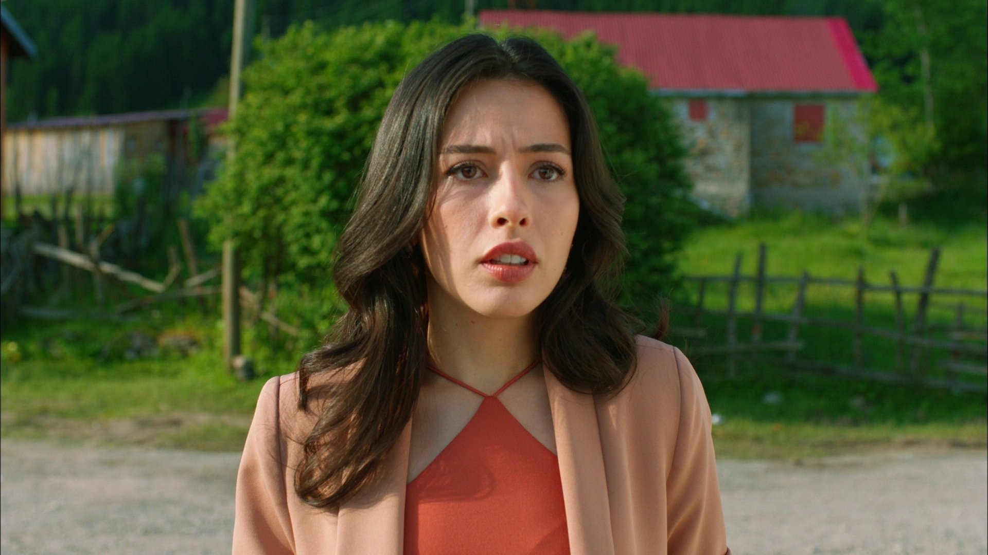 Vermem Seni Ellere'de düğün telaşı