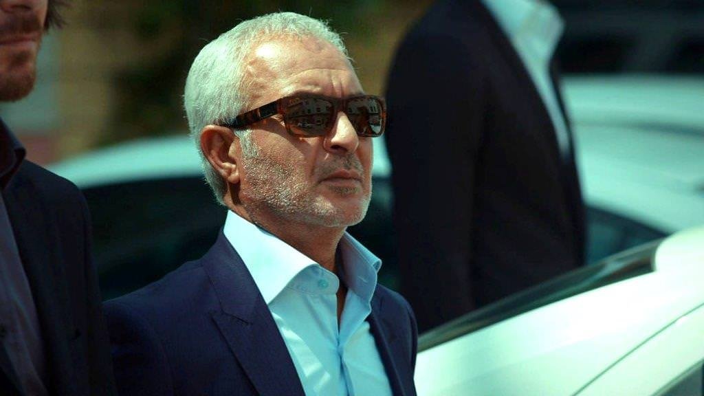 Beyaz Karanfil setinden ilk kareler