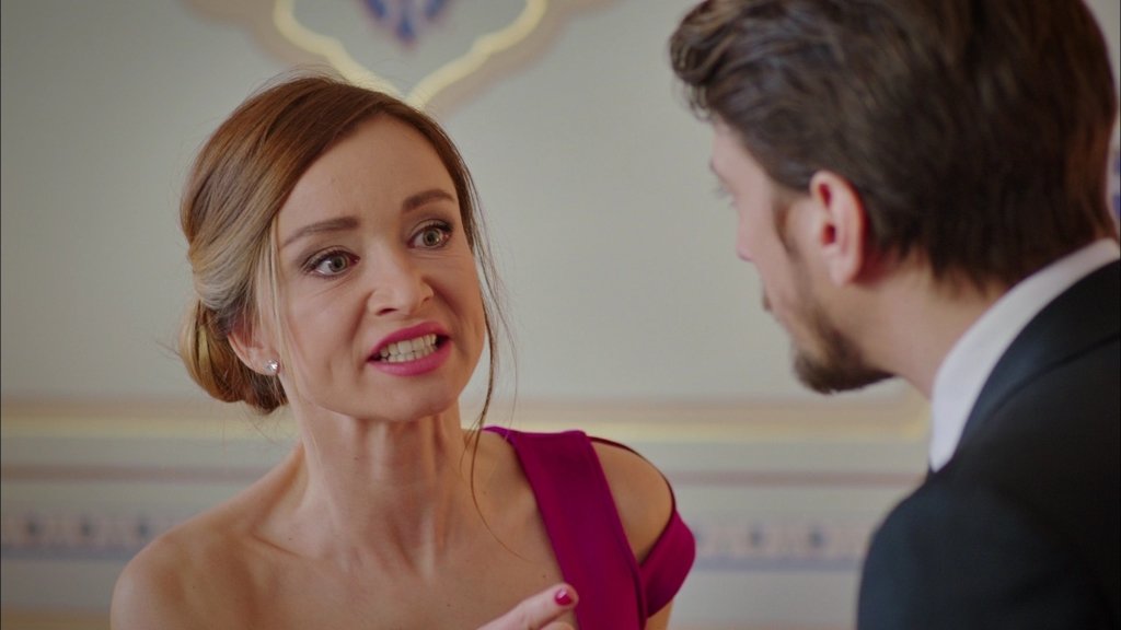 Best of Hale replikleri
