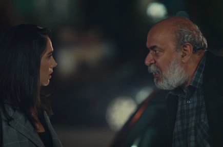 Babası, Zeynep’i tehdit ediyor!