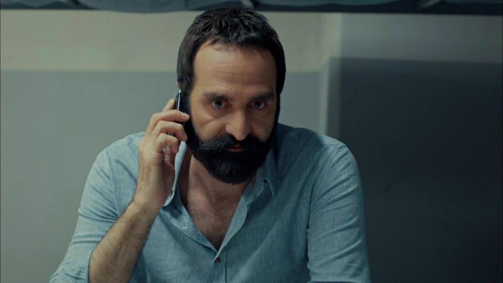 Kertenkele 33. bölüm replik galerisi