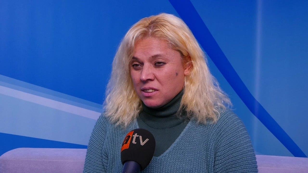 Yeğeninin eski sevgilisi...