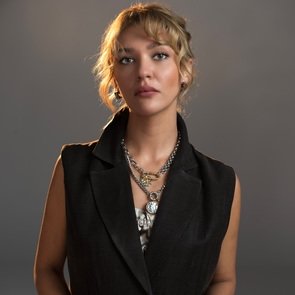 Melisa Döngel  kimdir? Melisa Döngel  Biyografisi