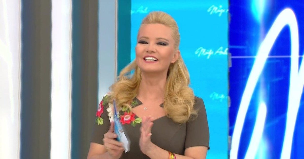 muge-anli-ile-tatli-sert