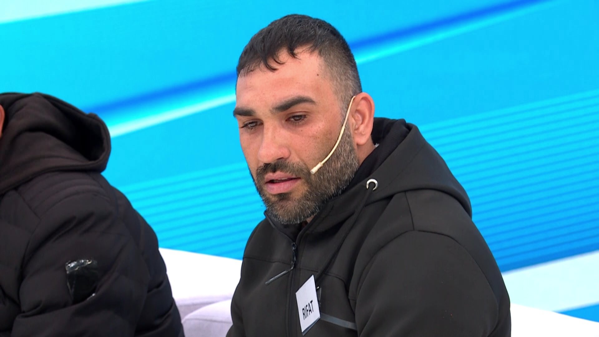 "Sen nasıl annesin?"