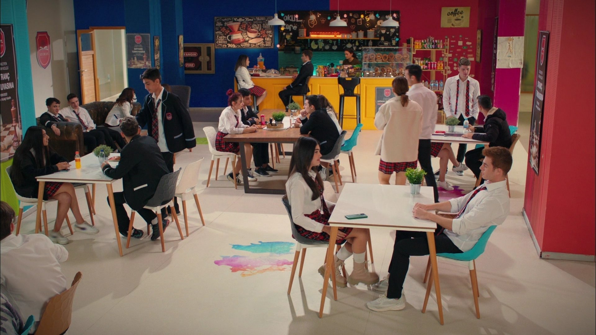 AyBer düşman mı oldu?