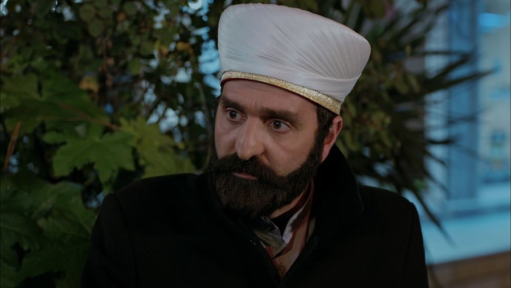 Kertenkele 29. bölüm replik galerisi