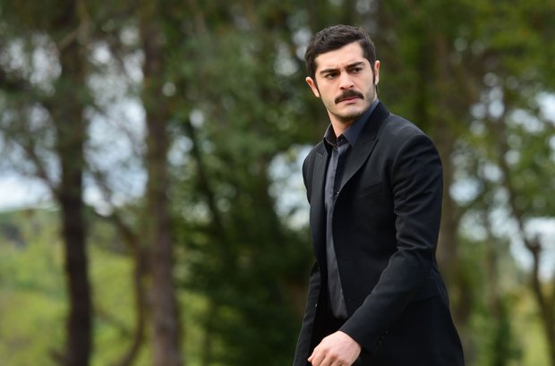 Burak Deniz hafızalara kazınacak ''Maraşlı'' ile ekrana dönüyor