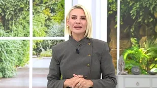 Esra Erol’da