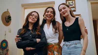 Fahriye, Naz ve Melek’in doğum gününü kutladı!