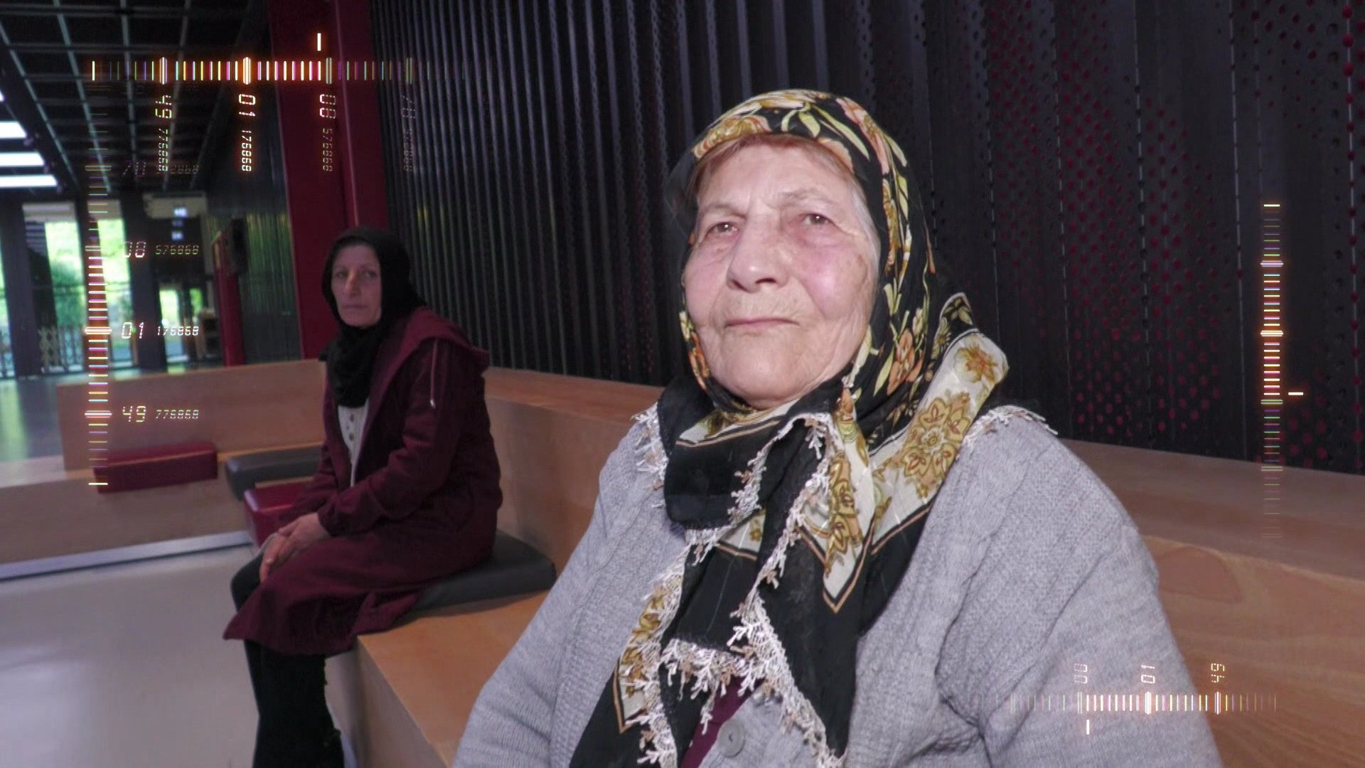  "Yılandan beter nankör pislik..."