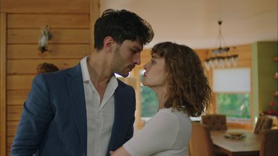 “Kazıyorum aklıma, ruhuma, kalbime unutmamak için.”