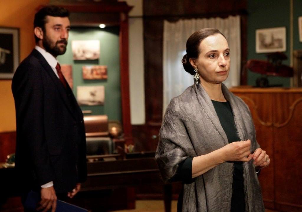 Gerçekler ortaya çıkıyor… 15. bölüm fotogaleri