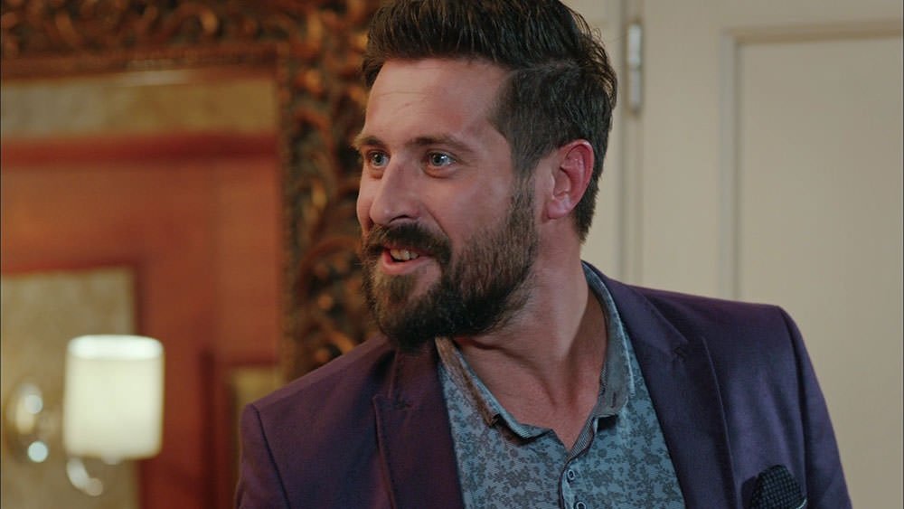 Kertenkele 25. bölüm replik galerisi