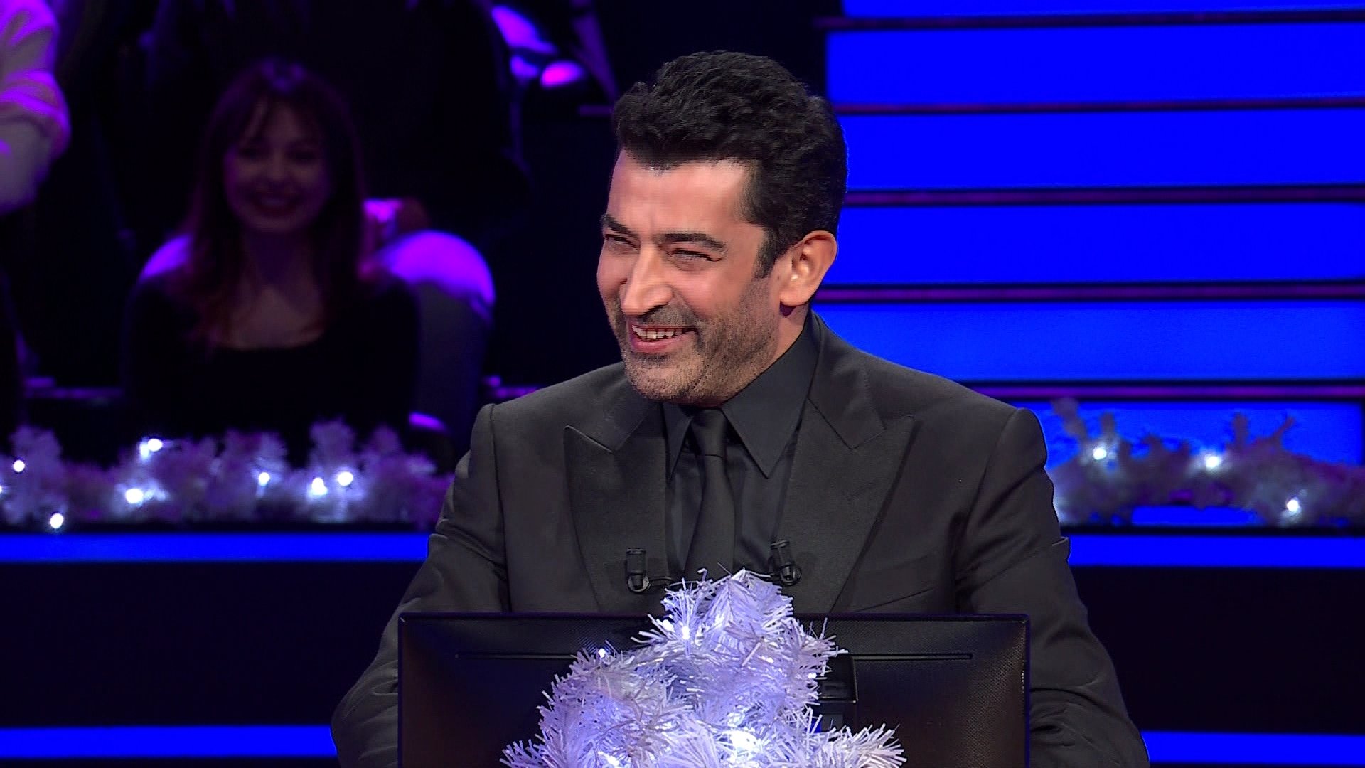 Yılbaşı akşamı Milyoner'de yıldızlar geçidi✨