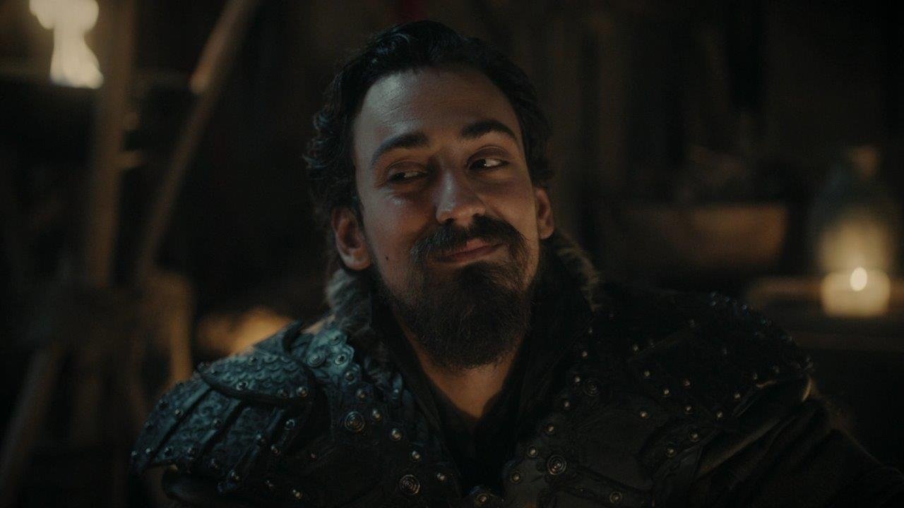 Akkız ve Batuga savaş meydanında!