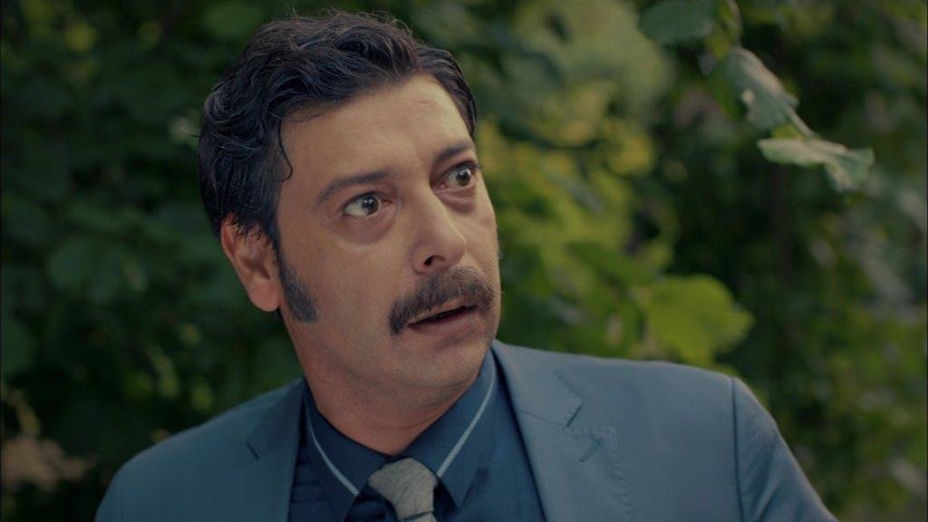 Kertenkele 34. bölüm replik galerisi