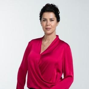 Başım Belada | Kadro | Vildan Varlı