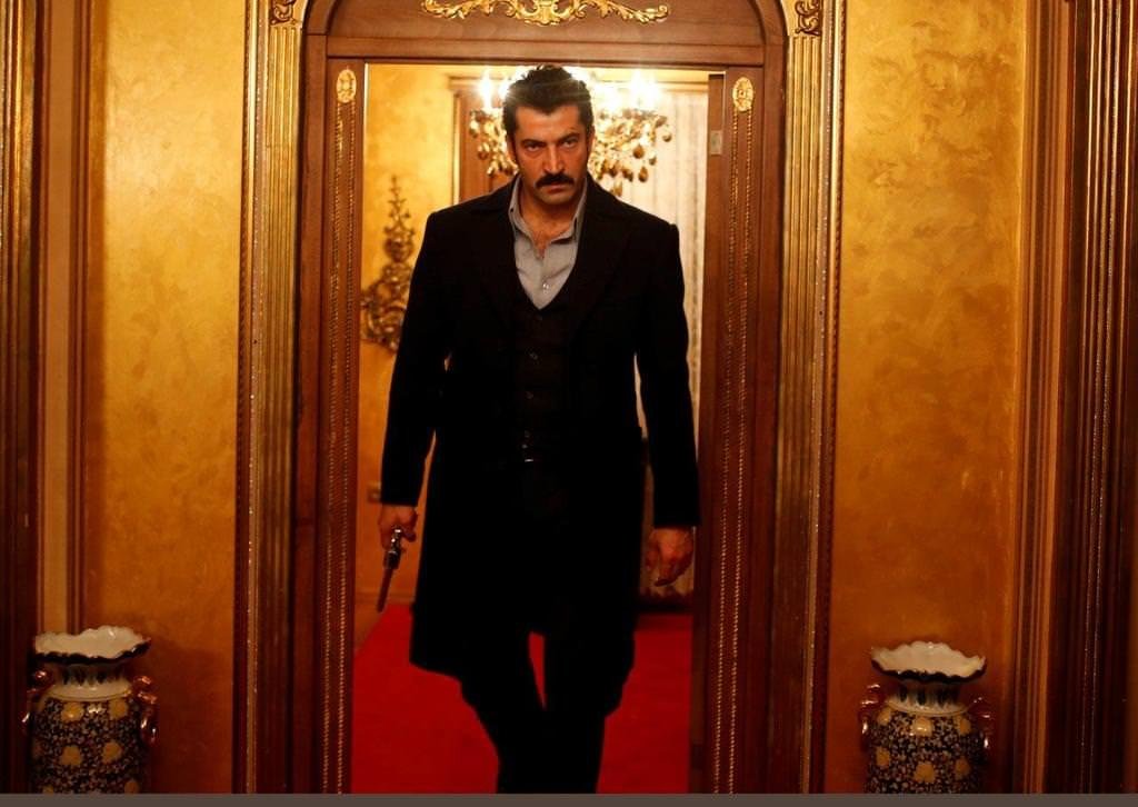 Mahir nasıl ateşe verdi. Karadayı 92. Bölüm fotogaleri