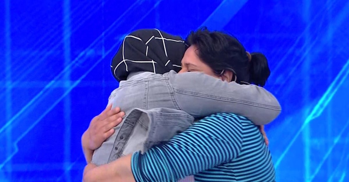 muge-anli-ile-tatli-sert