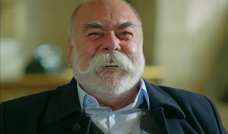 Sevgililer günün kutlu olsun Azize!