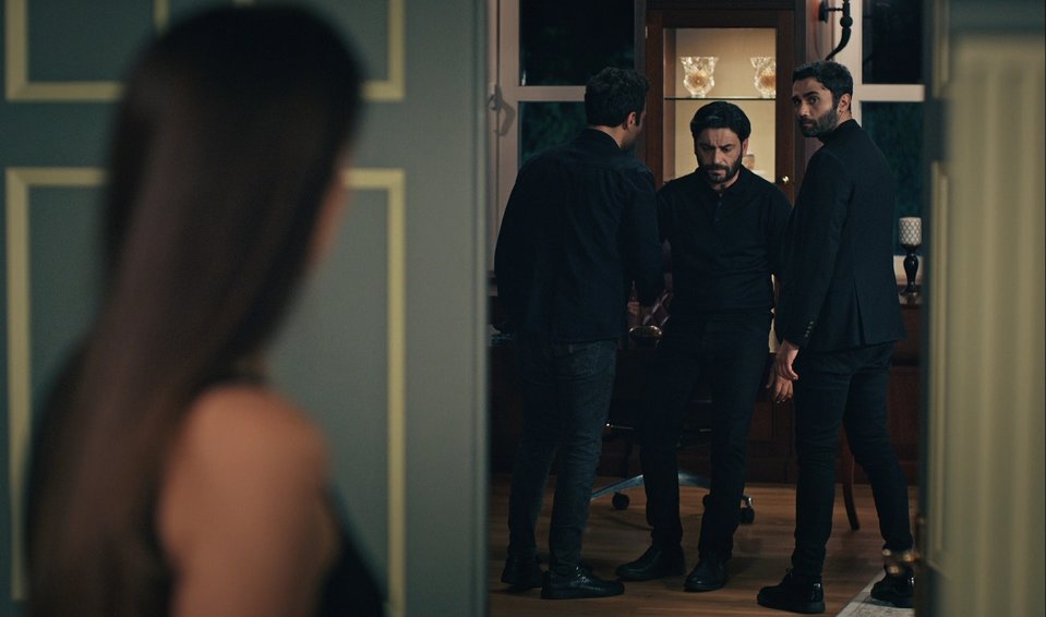 eskiya-dunyaya-hukumdar-olmaz