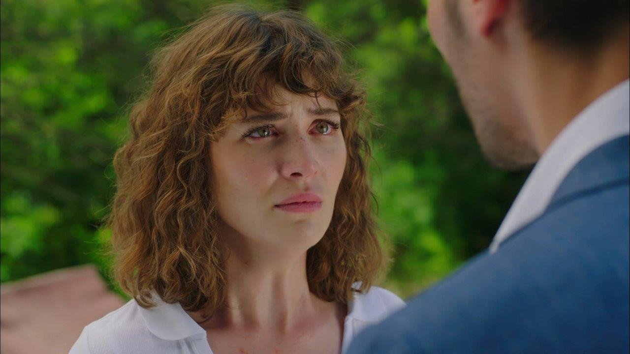 “Kazıyorum aklıma, ruhuma, kalbime unutmamak için.”