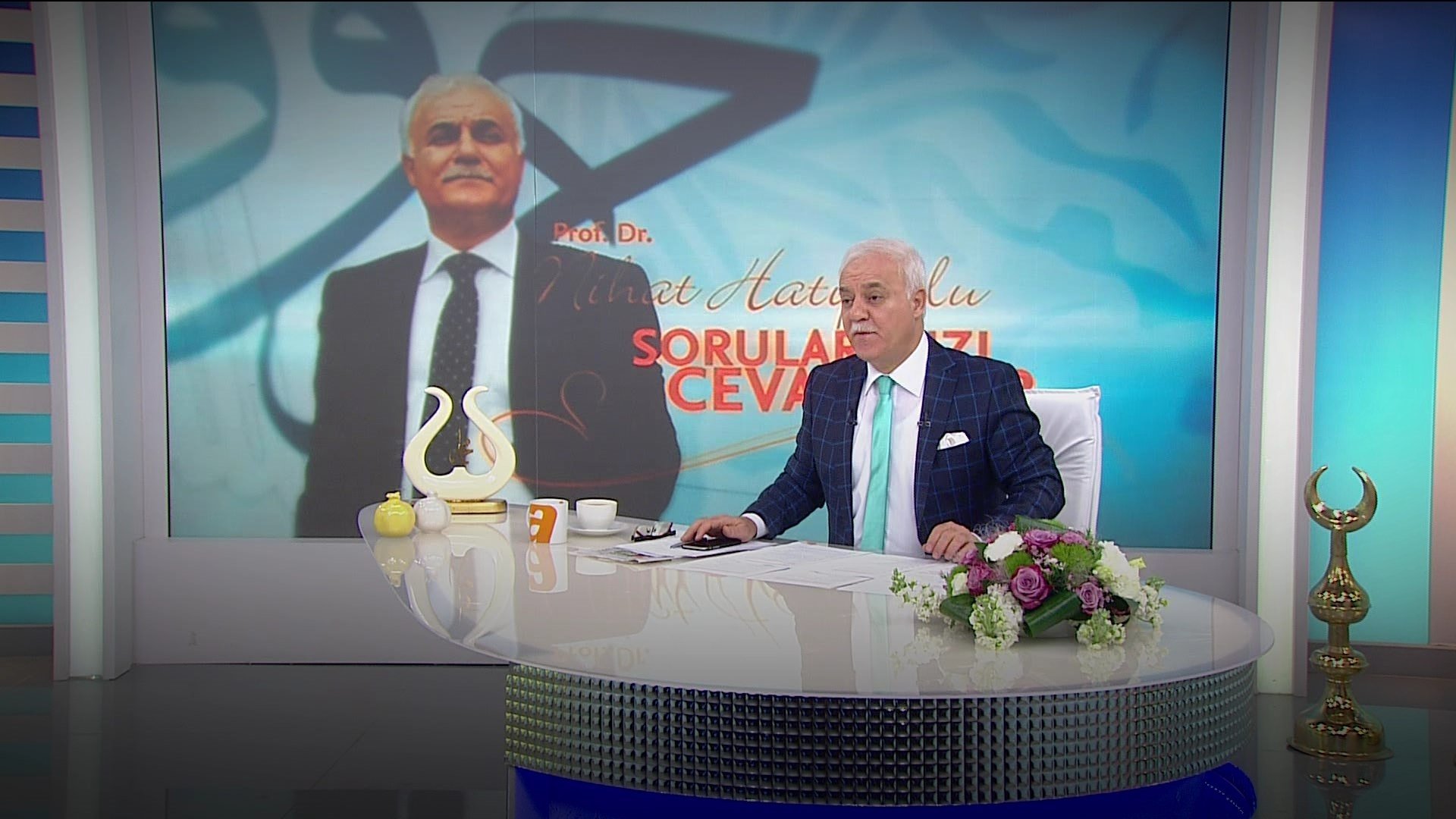 nihat-hatipoglu-sorularinizi-cevapliyor
