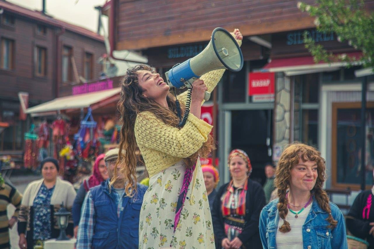 Bu yazın içimizi ferahlatan aşkı: #ZelMeh 