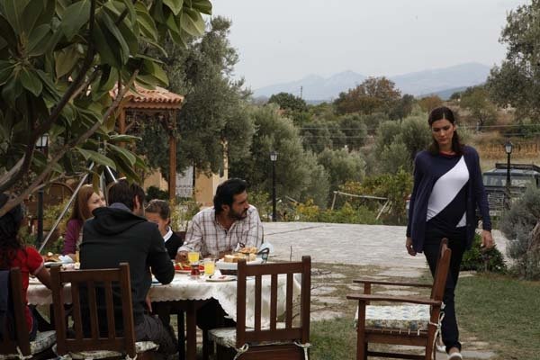 Bitmeyen Şarkı 8. Bölüm