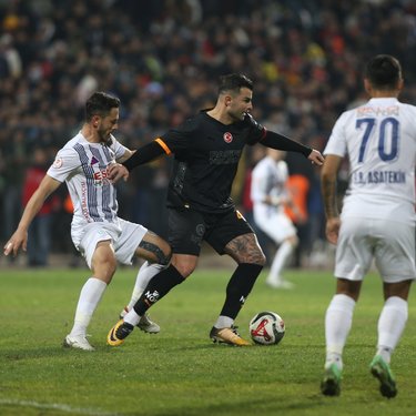 Galatasaray vitesi 2'ye attı