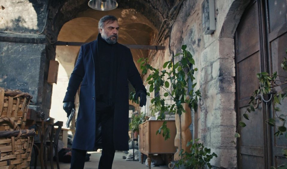 eskiya-dunyaya-hukumdar-olmaz