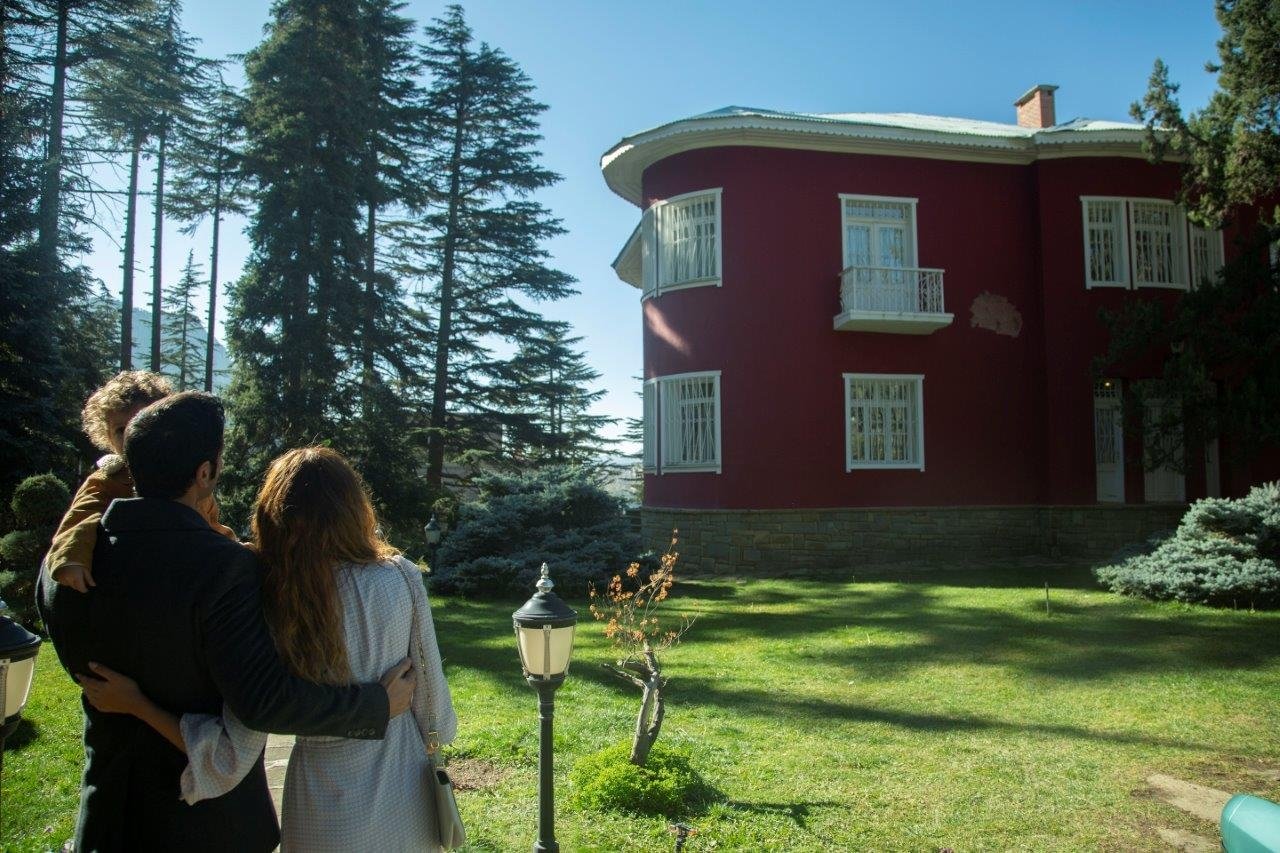 Züleyha ve Yılmaz'ın Unutulmaz Aşkı